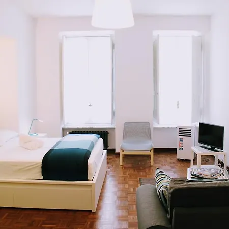 Apartment Yhome | Palazzo Priotti Turin