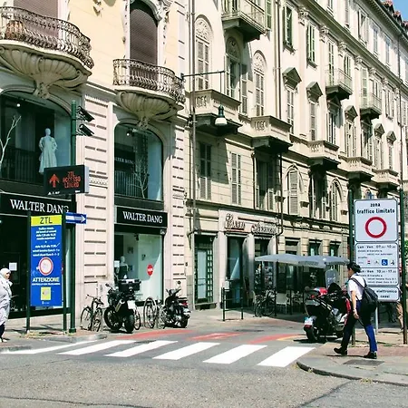 Yhome | Palazzo Priotti Appartamento *